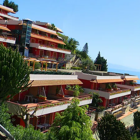 Taormina 3* Letojanni